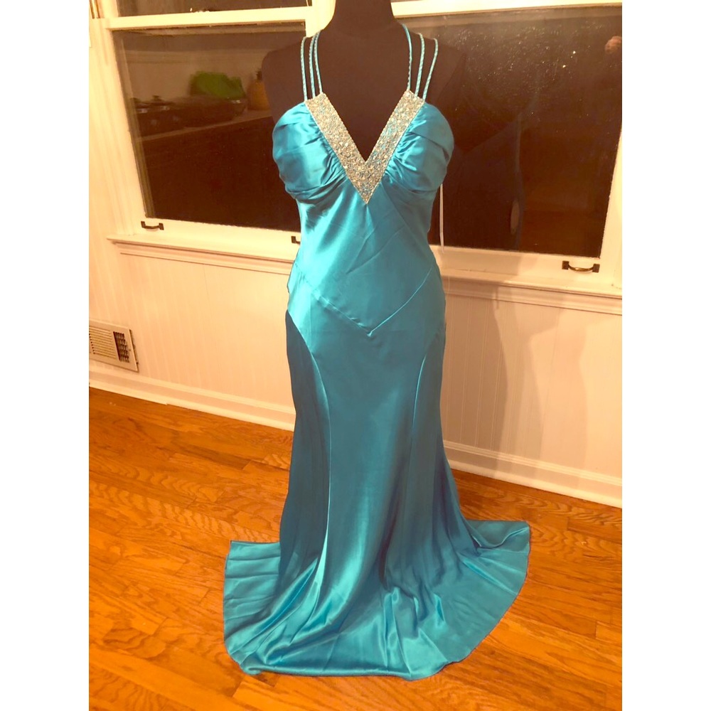 Sophisticated satin gown with multi strap back NWT